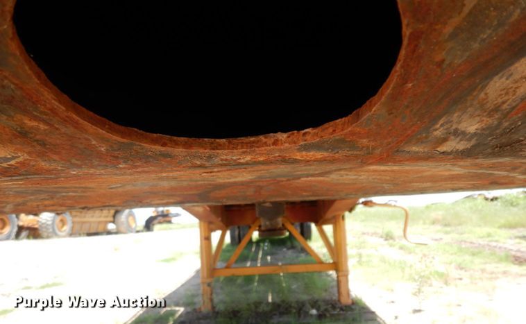 image for item DC2079 1978 Lufkin  flatbed trailer