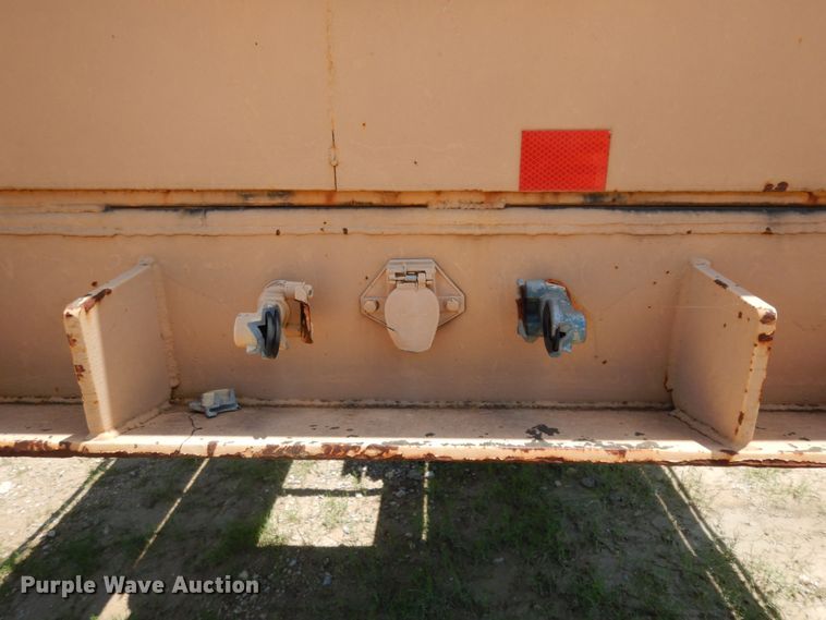 image for item DC2079 1978 Lufkin  flatbed trailer