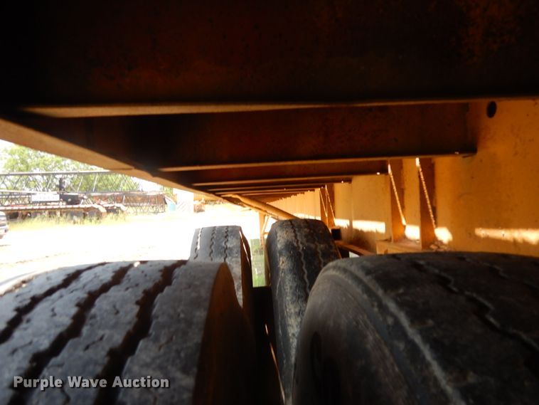 image for item DC2079 1978 Lufkin  flatbed trailer