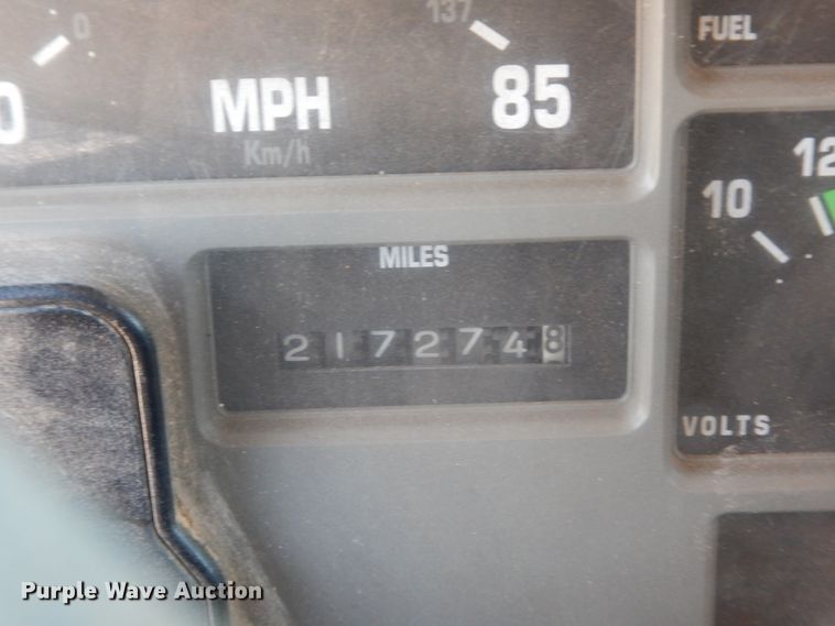 image for item DC2080 2002 International 2554  dump truck