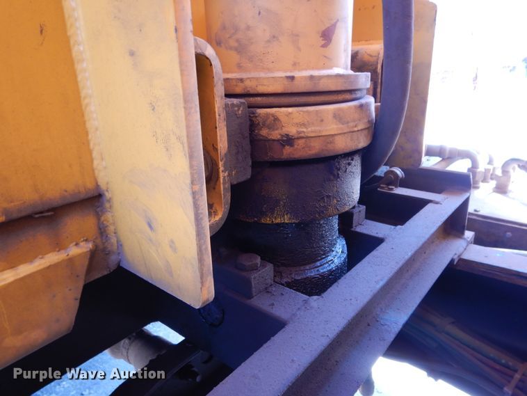 image for item DC2080 2002 International 2554  dump truck