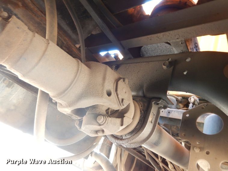 image for item DC2080 2002 International 2554  dump truck