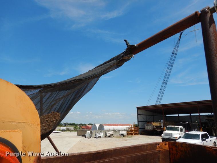 image for item DC2080 2002 International 2554  dump truck