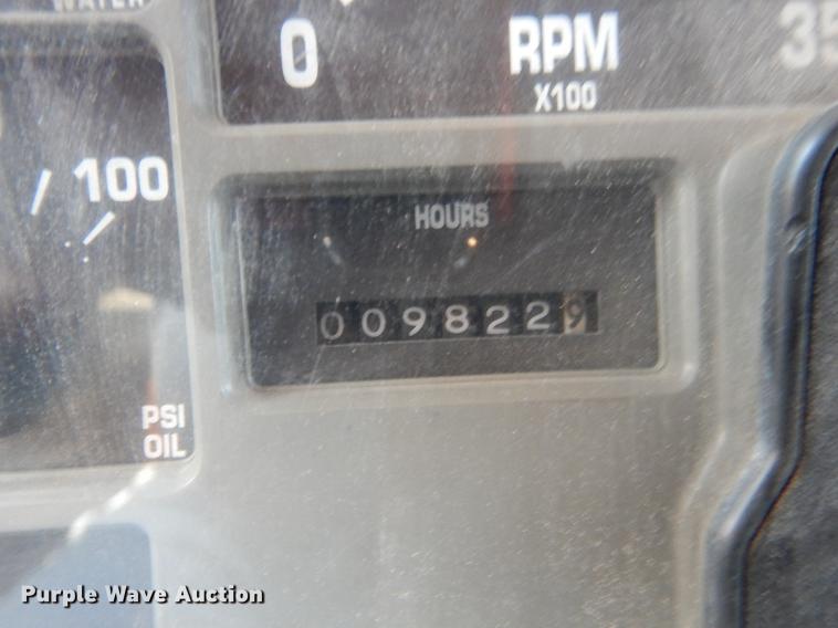 image for item DC2081 2002 International 2554  dump truck