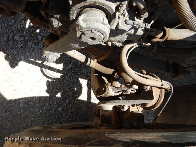 image for item DC2081 2002 International 2554  dump truck