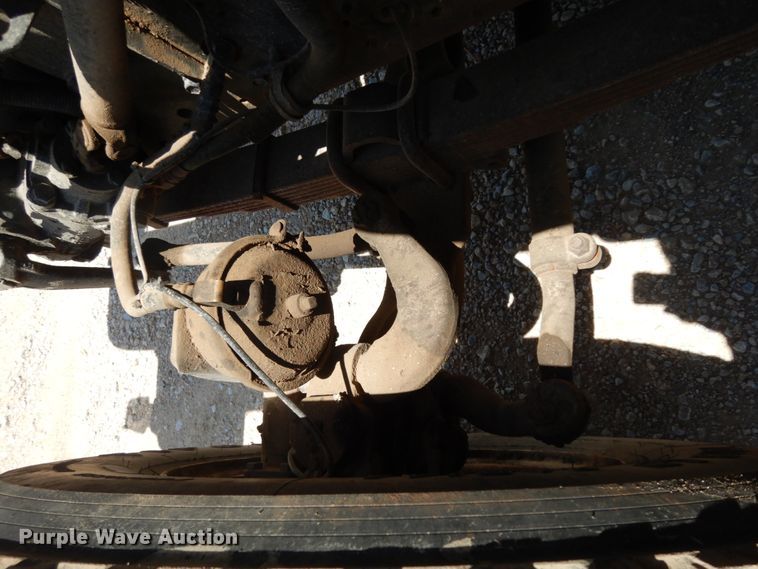 image for item DC2081 2002 International 2554  dump truck