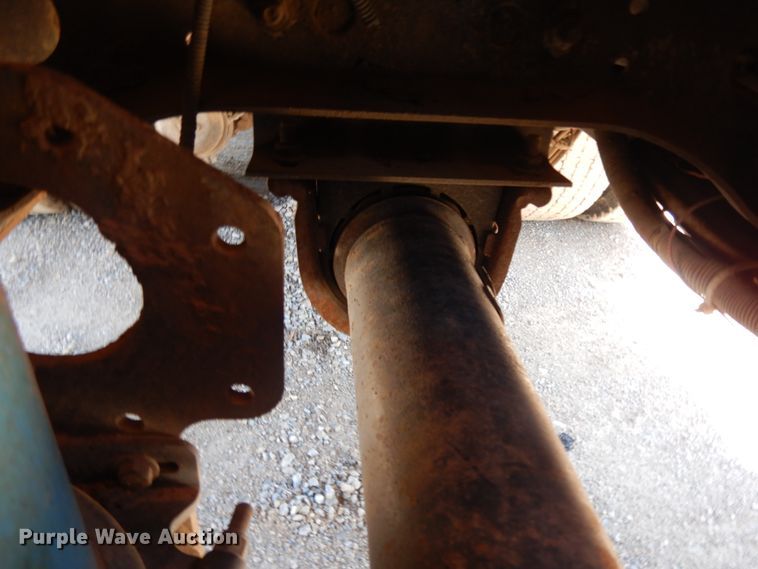 image for item DC2081 2002 International 2554  dump truck