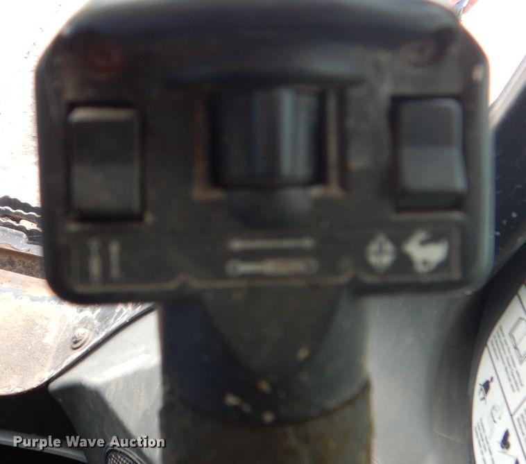 image for item DH7250 2012 Bobcat T650  tracked skid steer loader