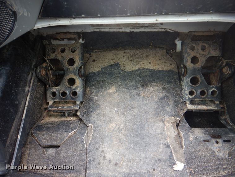 image for item DH7250 2012 Bobcat T650  tracked skid steer loader