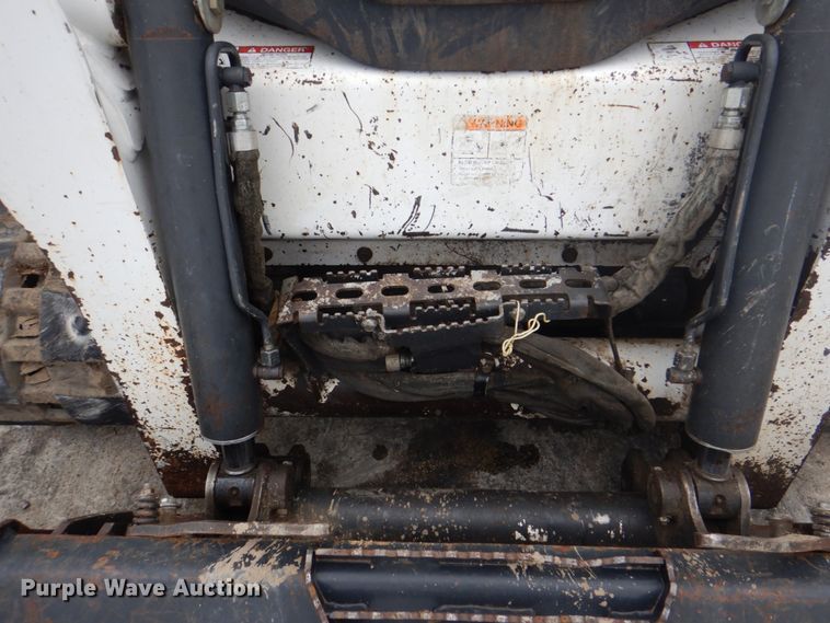 image for item DH7250 2012 Bobcat T650  tracked skid steer loader