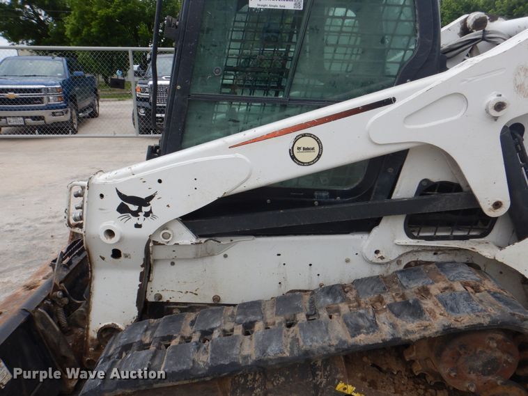 image for item DH7250 2012 Bobcat T650  tracked skid steer loader