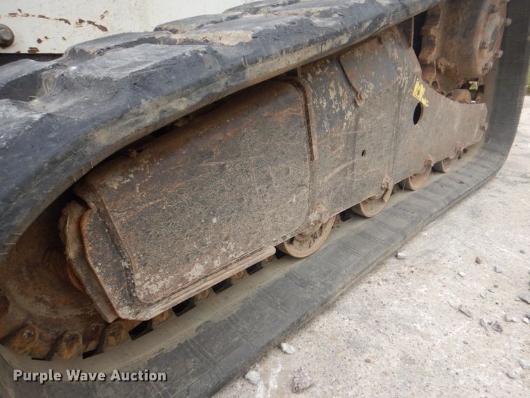 image for item DH7250 2012 Bobcat T650  tracked skid steer loader