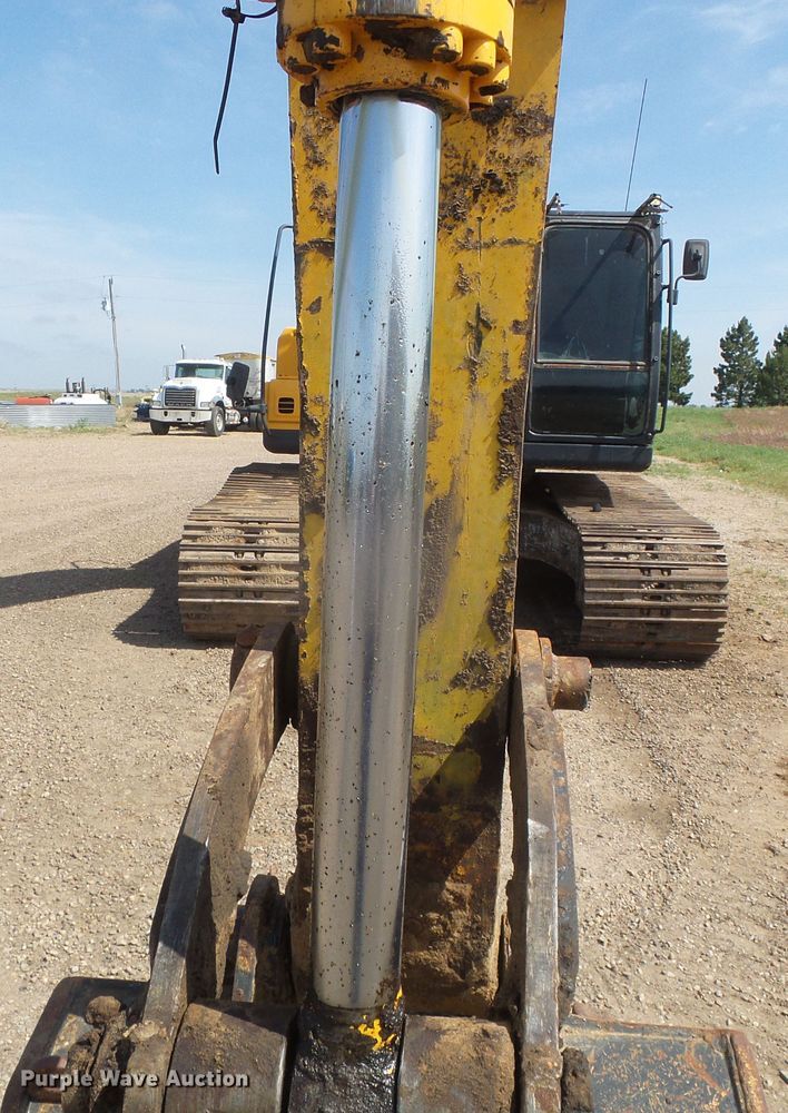 image for item DI5649 2008 Hyundai Robex 290LC-7A  long reach excavator