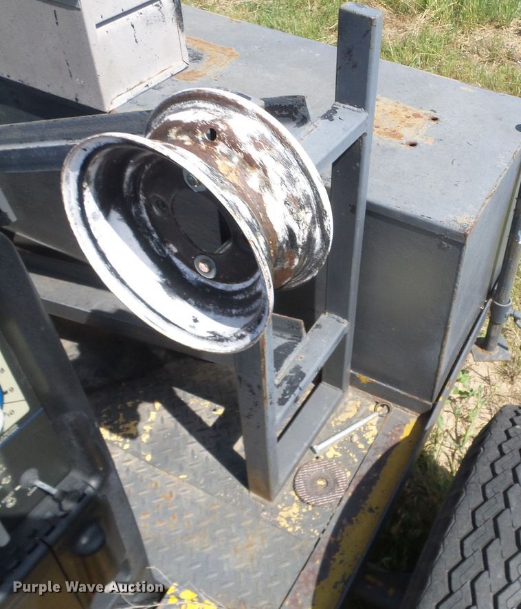 image for item DI5657 (2) Miller Bobcat 250 welders