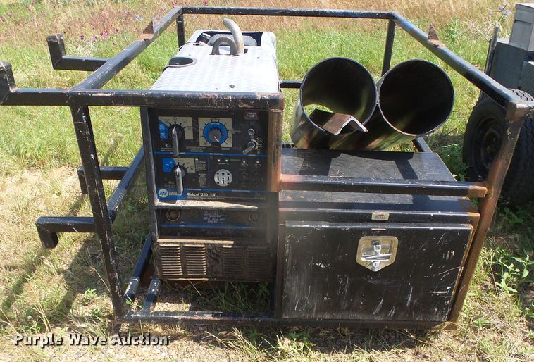 image for item DI5657 (2) Miller Bobcat 250 welders