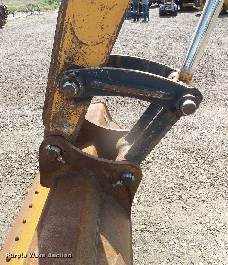 image for item DI5666 2013 Hyundai Robex 300LC-9A  long reach excavator