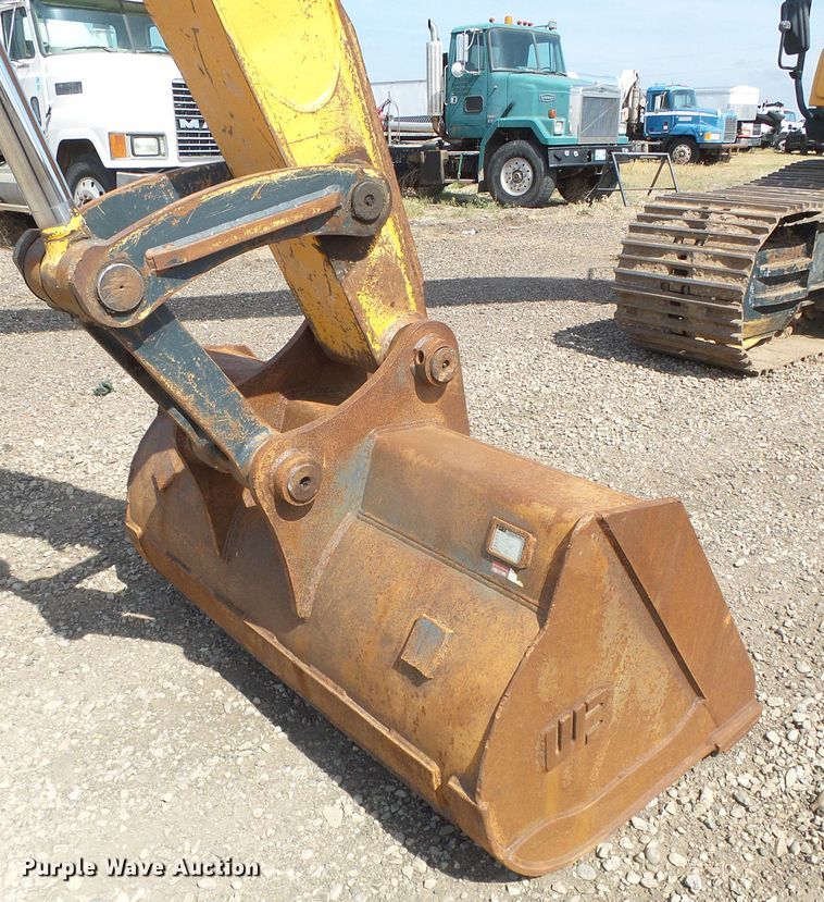 image for item DI5666 2013 Hyundai Robex 300LC-9A  long reach excavator