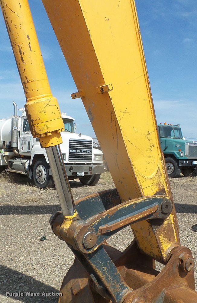 image for item DI5666 2013 Hyundai Robex 300LC-9A  long reach excavator