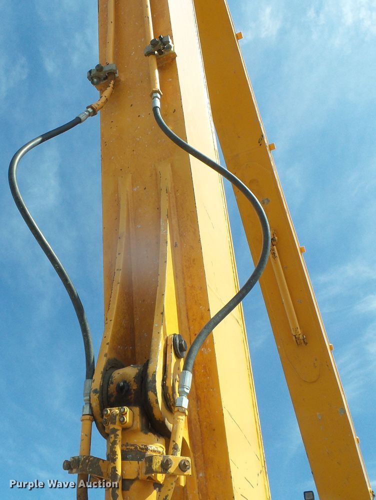 image for item DI5666 2013 Hyundai Robex 300LC-9A  long reach excavator