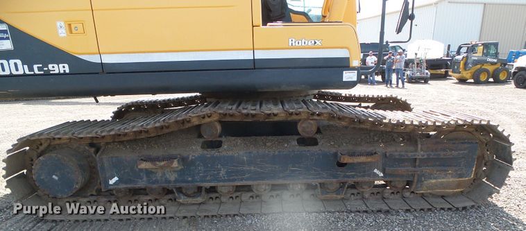 image for item DI5666 2013 Hyundai Robex 300LC-9A  long reach excavator