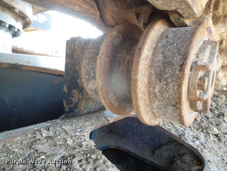 image for item DI5666 2013 Hyundai Robex 300LC-9A  long reach excavator