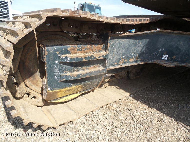 image for item DI5666 2013 Hyundai Robex 300LC-9A  long reach excavator