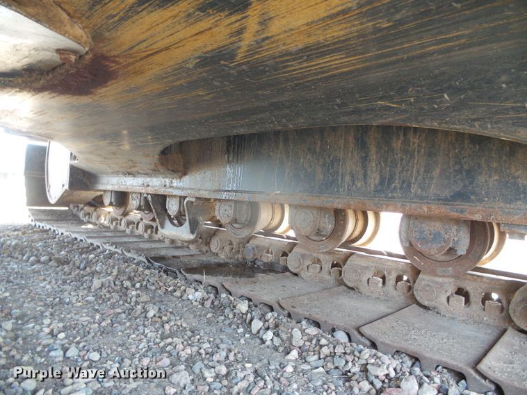 image for item DI5666 2013 Hyundai Robex 300LC-9A  long reach excavator