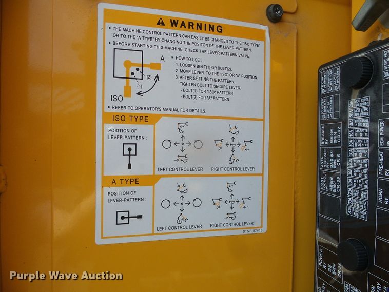image for item DI5666 2013 Hyundai Robex 300LC-9A  long reach excavator