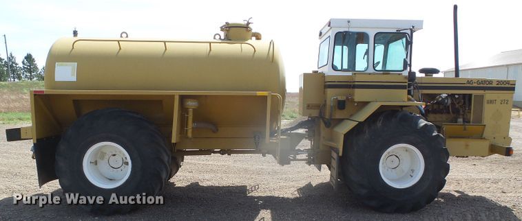 image for item DI5667 Ag-Chem Ag Gator 2004  water wagon