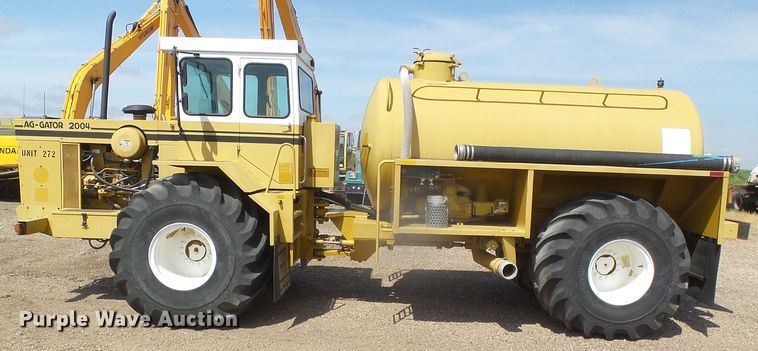 image for item DI5667 Ag-Chem Ag Gator 2004  water wagon