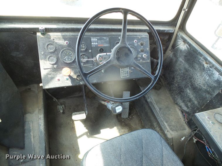 image for item DI5667 Ag-Chem Ag Gator 2004  water wagon