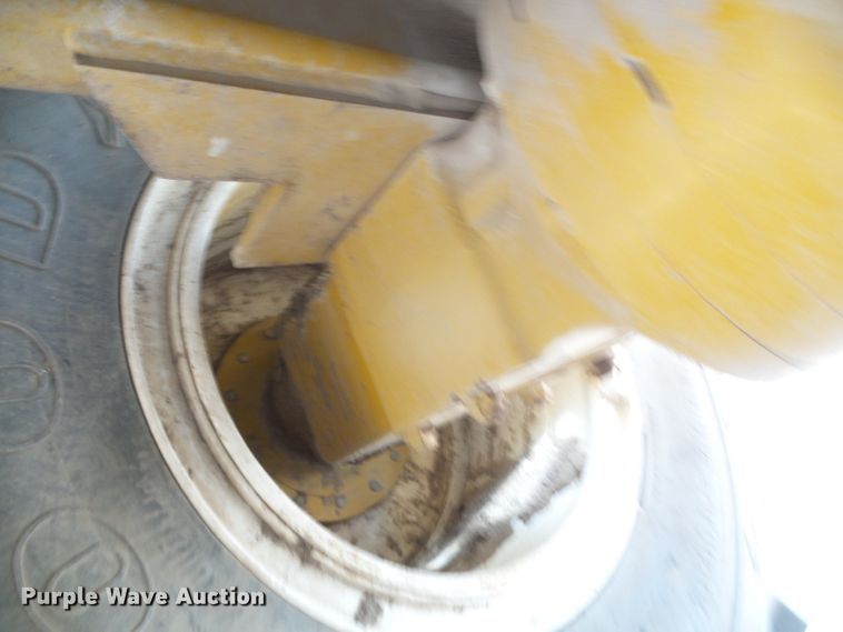 image for item DI5667 Ag-Chem Ag Gator 2004  water wagon