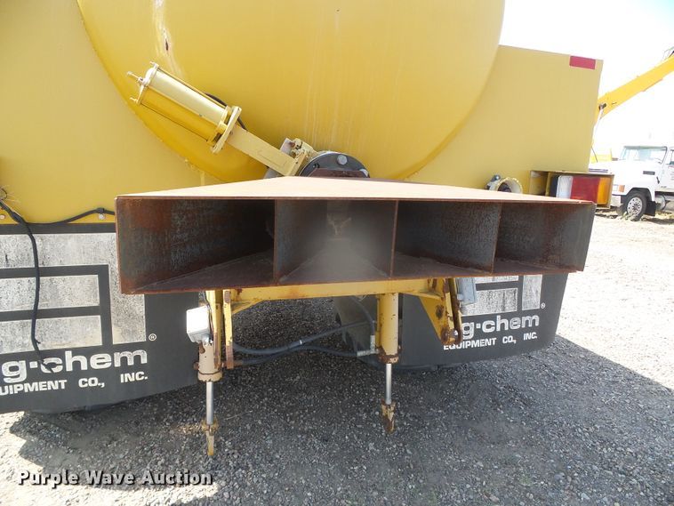 image for item DI5667 Ag-Chem Ag Gator 2004  water wagon