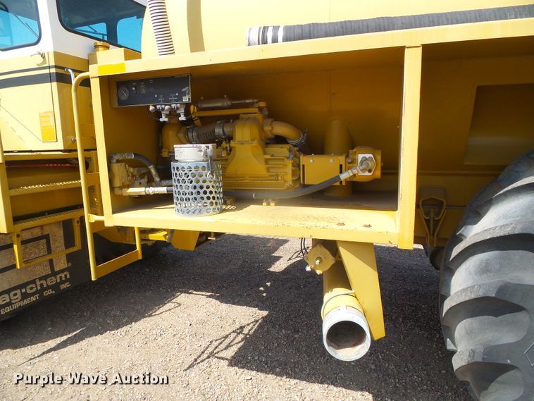 image for item DI5667 Ag-Chem Ag Gator 2004  water wagon