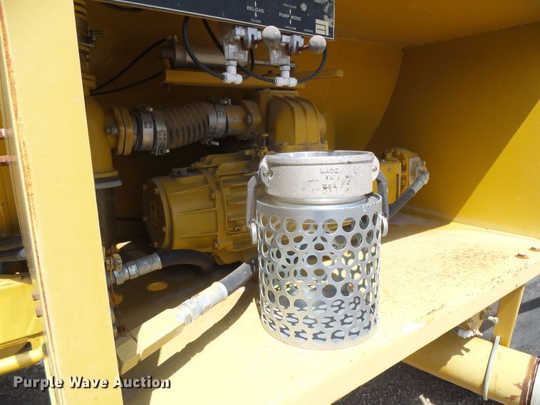 image for item DI5667 Ag-Chem Ag Gator 2004  water wagon