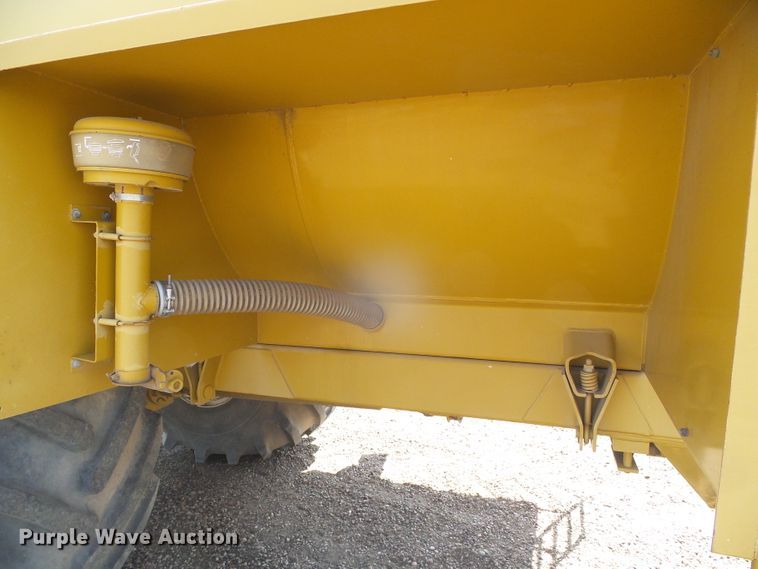 image for item DI5667 Ag-Chem Ag Gator 2004  water wagon