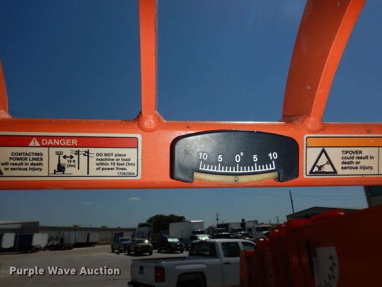 image for item DI6651 2012 JLG Skytrak 10054  telehandler