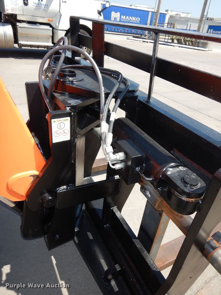 image for item DI6651 2012 JLG Skytrak 10054  telehandler