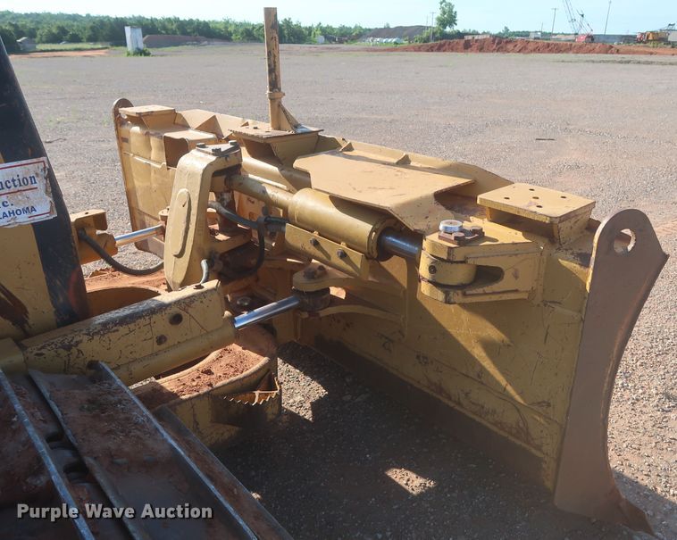 image for item DJ1925 2007 Caterpillar D6K LGP  dozer