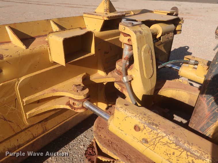 image for item DJ1925 2007 Caterpillar D6K LGP  dozer