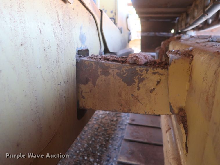 image for item DJ1925 2007 Caterpillar D6K LGP  dozer