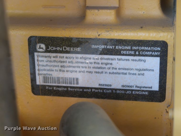 image for item DJ1927 2010 John Deere 210LJ  landscape tractor
