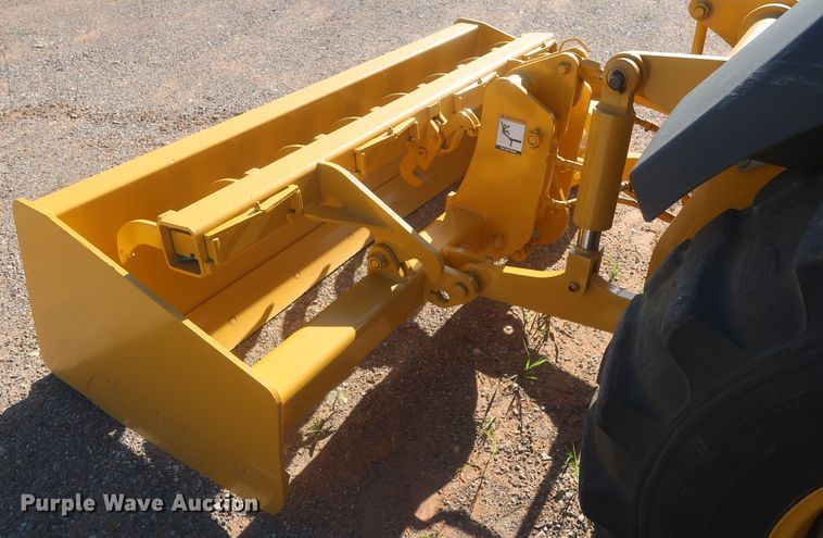 image for item DJ1927 2010 John Deere 210LJ  landscape tractor