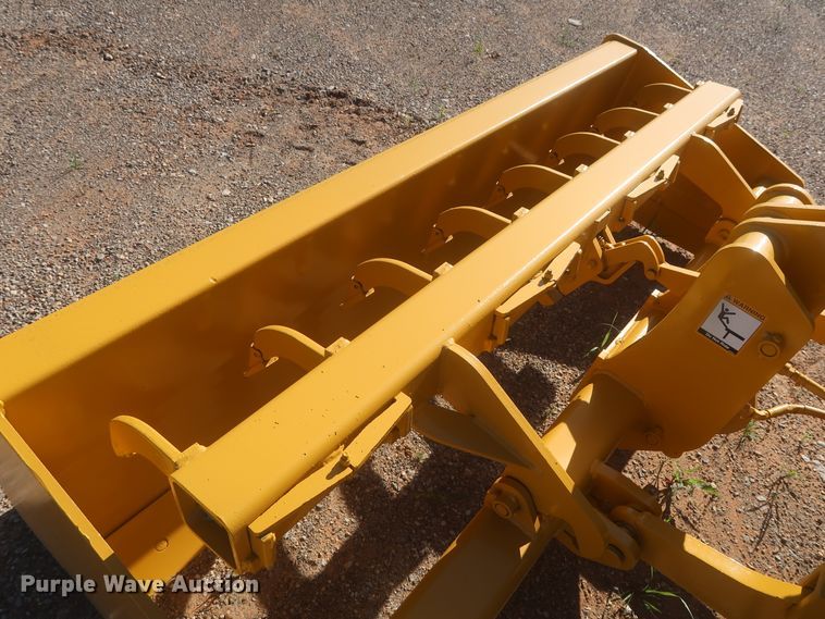 image for item DJ1927 2010 John Deere 210LJ  landscape tractor