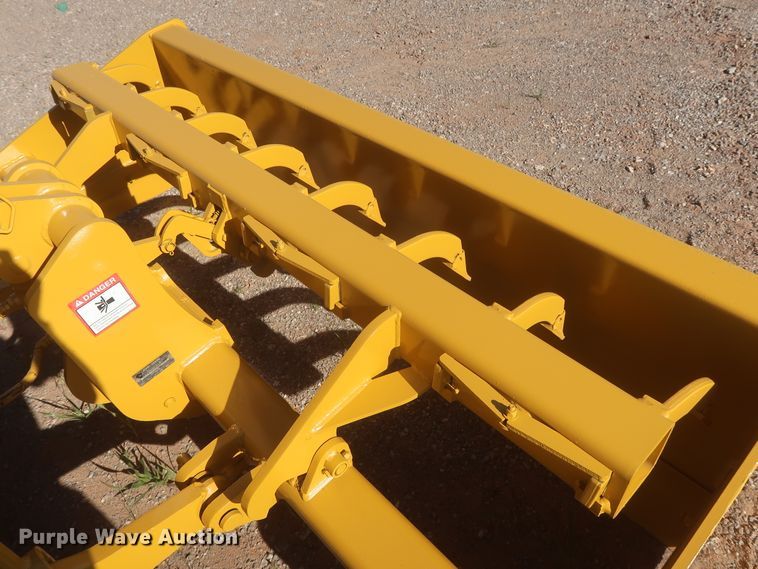 image for item DJ1927 2010 John Deere 210LJ  landscape tractor