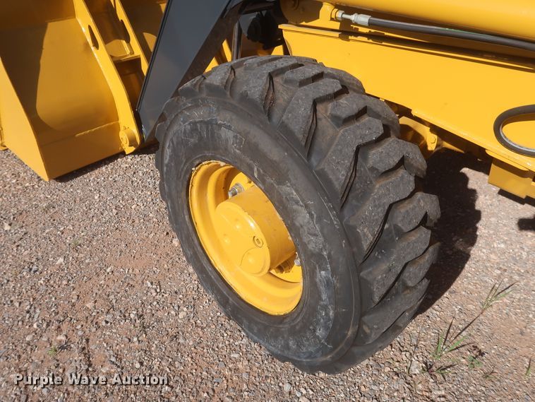 image for item DJ1927 2010 John Deere 210LJ  landscape tractor