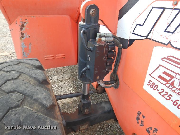 image for item DJ8476 2006 JLG 6042  telehandler