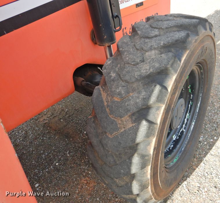 image for item DJ8476 2006 JLG 6042  telehandler