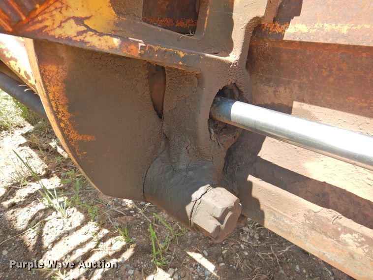 image for item DK2242 1968 Caterpillar 112F  rigid frame motor grader