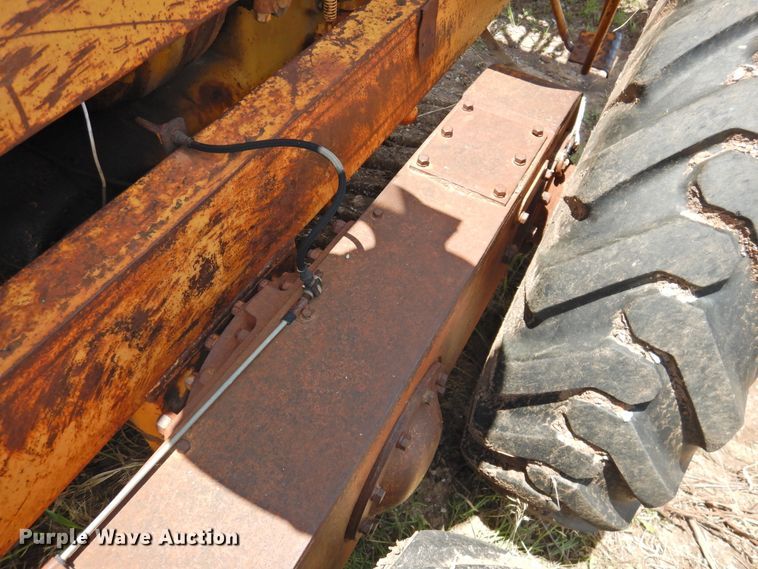 image for item DK2242 1968 Caterpillar 112F  rigid frame motor grader